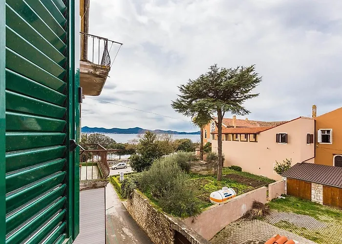 Forum 2Br Apartment In Old Town