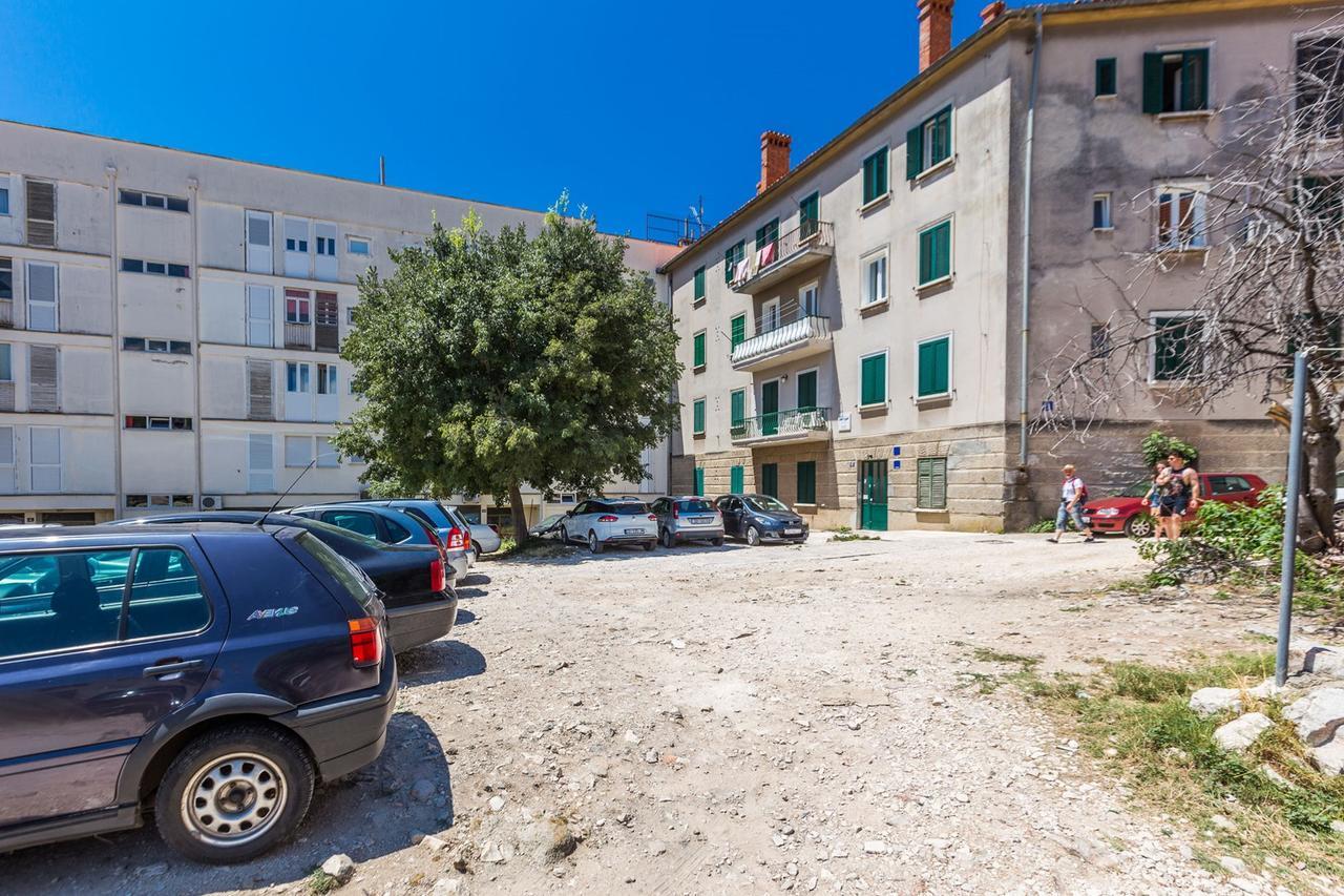 Appartamento Forum 2br In Old Town Zara
